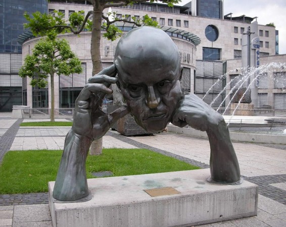 1353356350_30.jpg