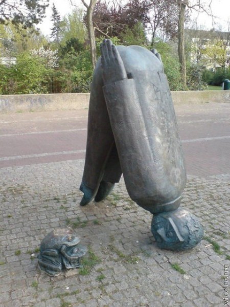 1353356408_36.jpg
