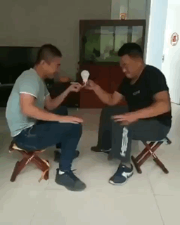 gif-23112018-010.gif