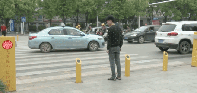 gif-31082018-005.gif