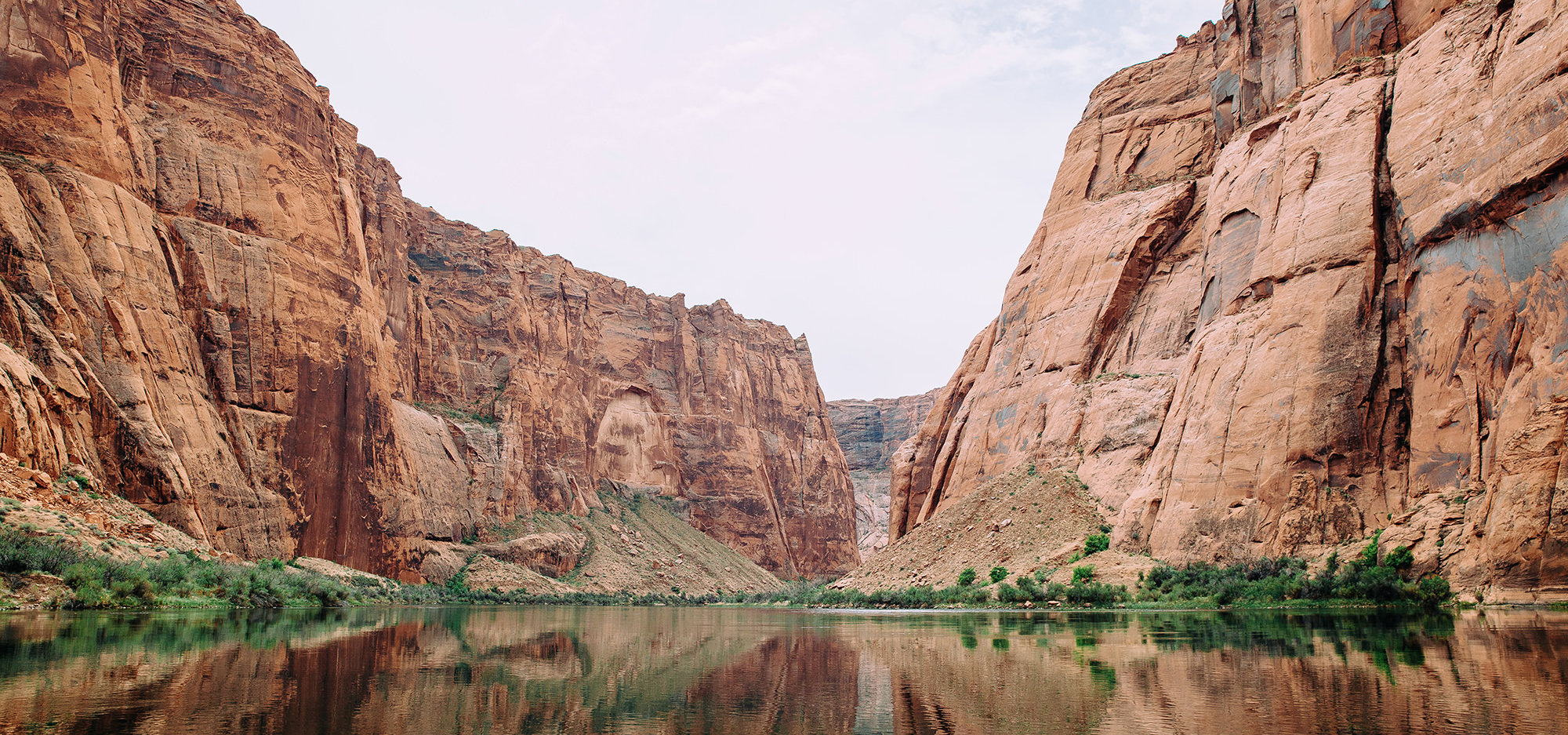 Huckberry_Grand_Canyon_National_Park_Colorado_River_Rafting_header3.jpg