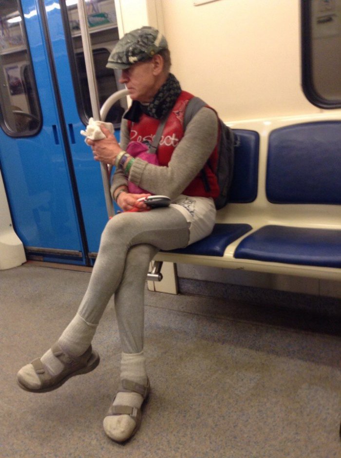 modnye_ljudi_v_metro_moskvy_20_foto_3.jpg