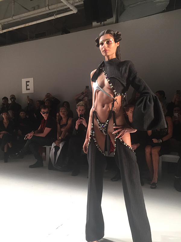 Namilia_Look2_Galore_Mag.jpg