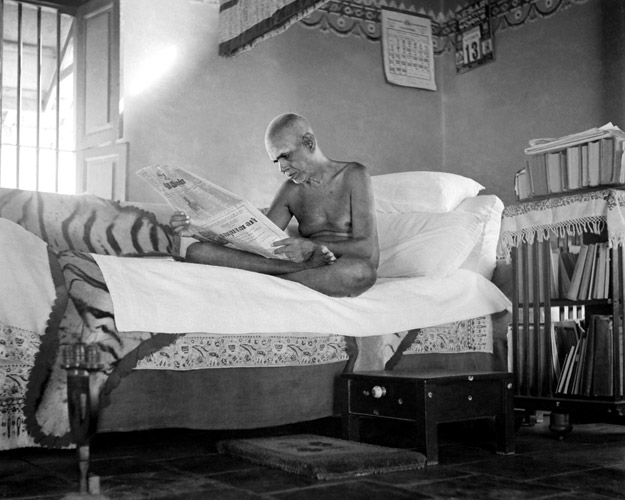 ramana-maharshi.ioh_26.jpg