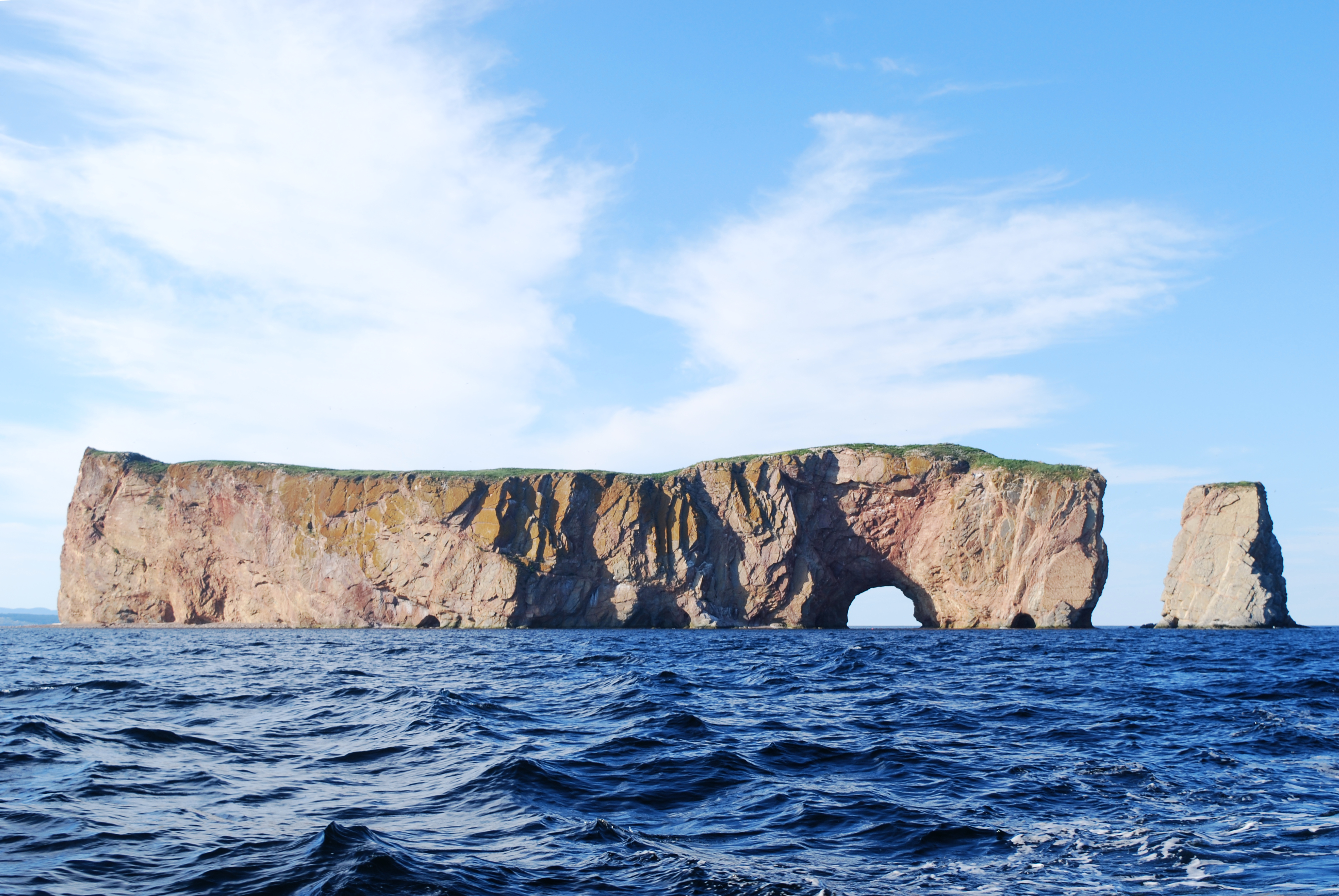Rocher_Percé_–_Percé,_QC_–_(2018-07-19).jpg