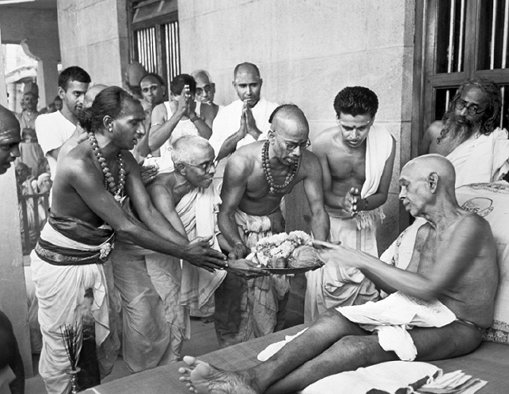 shri_ramana_makharshi4.jpg
