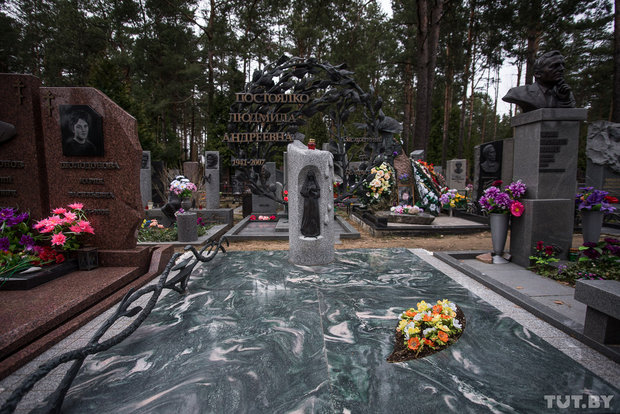 vostochnoe_kladbishche_yerch_tutby_phsl_20150419_yyd_8834.jpg